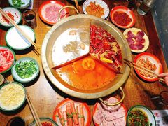 -叁口煮市井老火锅(春熙路店)