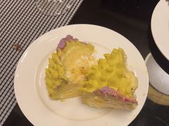 -广州万富希尔顿酒店·感趣自助餐厅·金秋蟹宴生蚝海鲜刺身