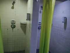 -栖游青年旅舍(华强北地铁站店)