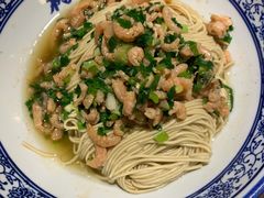 开洋葱油拌面-裕兴记•蟹黄面馆(人民广场店)