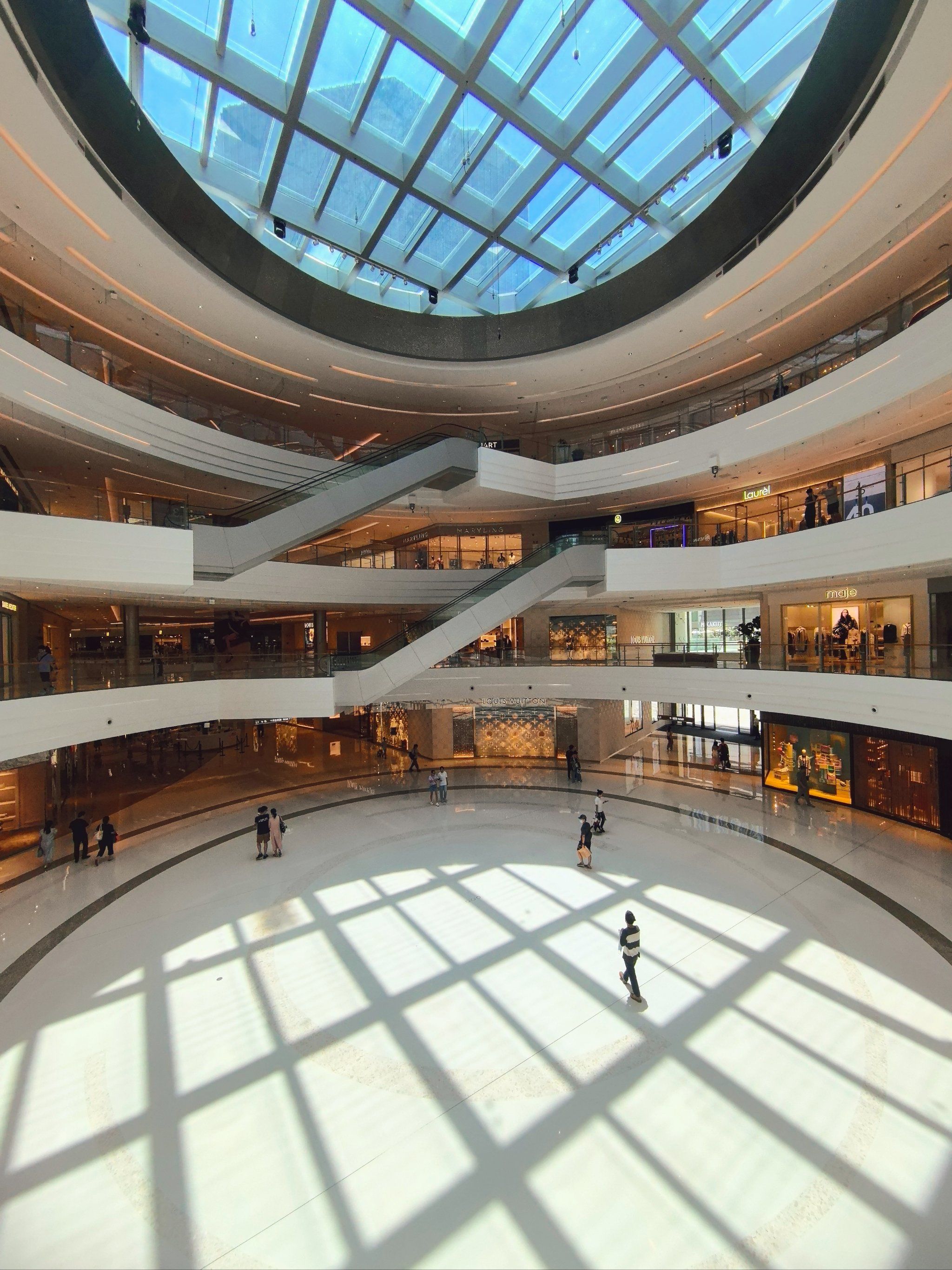 午后闲逛万象城,竟然发现了一处宝藏机位