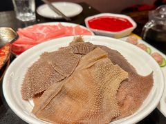 屠场鲜毛肚-三江两海老火锅(北京首店)