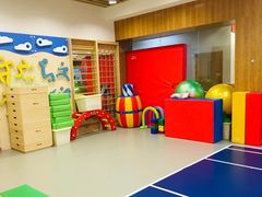 -红黄蓝早教(西海岸旗舰中心)