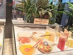 -金滏山·烤肉海鲜火锅自助(襄阳万达店)