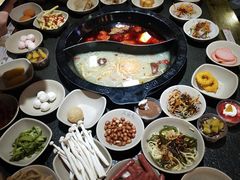 -火云天重庆火锅自助(中山路店)