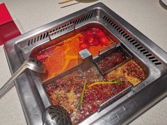 -海底捞火锅鲜切牛肉主题店(长寿路店)