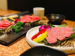 -炼火烤肉店