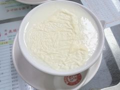 -义顺牛奶公司