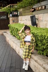-小熊维尼高端儿童摄影(南山信和店)