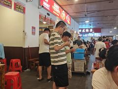 -冶建镜子·中国龙虾王(总店)