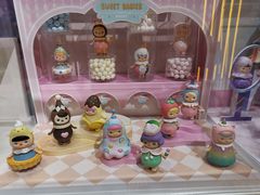 -泡泡玛特POPMART(上海环球港店)