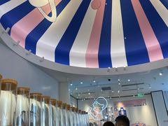 -喜茶(迪士尼小镇DP店)