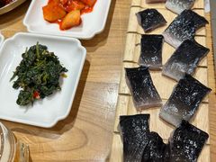 -青瓦餐厅·生鱼片·韩园烤肉(西塔店)