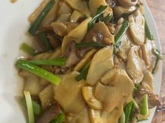 -海口滨海新村143号海南老字号炒菜店