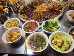 -卫卫麻辣烫(建设新村路店)