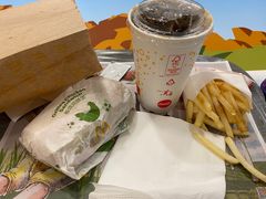 -麦当劳(民盈·国贸城店)