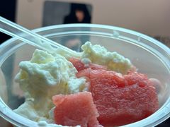 西瓜牛奶绵绵冰-水牛奶皇后糖水铺(深圳总店)