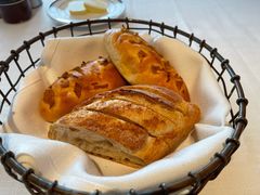 餐前包-Wolfgang’s Steakhouse 沃夫冈牛排馆(上海白玉兰广场店)