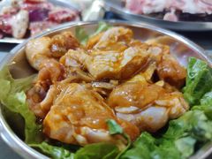 -围炉肉舍•炭烤活鳗•丹东海鲜烤肉(步行街店)