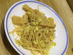 -陇上秦轩西安biangbiang面(EFC欧美金融商业城店)