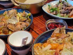 -蚝堡海鲜·威海菜·海肠捞饭·烧烤·亚洲吃蚝公司(幸福门店)