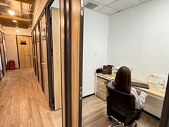 -公园前(地铁站)