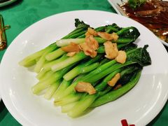 蒜蓉炒广东菜心-誉八仙粤菜(万象天地店)