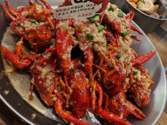 -巴厘龙虾·榜首油焖大虾(音乐学院·沿江酒馆店)