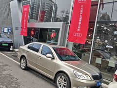 -重庆万家雅迪奥迪4S店(天星桥店)