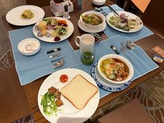 -广州天河希尔顿酒店