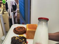 -红星前进面包牛奶公司(君太店)