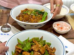 -李与白包子铺(桐梓林店)