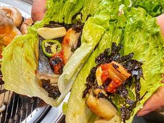 -围炉肉舍•炭烤活鳗•丹东海鲜烤肉(步行街店)