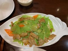 青笋炒肉片-奥山雅阁酒店·中餐厅
