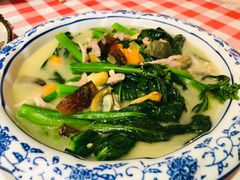 -龙桥私厨·姜花菊花过桥鱼·顺德菜(容桂店)