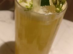 -théATRE 茶聚场(王府中環店)