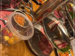 -青瓦炭韩潮烤肉(花园道店)