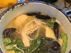 -喝丢一只鞋海鲜烧烤·海肠捞饭(市场店)