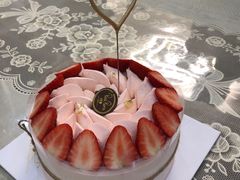 草莓流心优格-PETIT PARIS 小巴黎(花园道店)