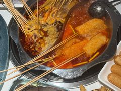 -佰人王串串香火锅(洋珠巷店)