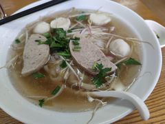 扎肉墨鱼丸汤粉-探越越南牛肉粉(江南西分店)