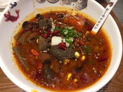 -渝是乎川渝小炒(新世界百货望京店)