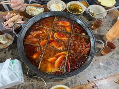 -正南齊北重庆老火锅(光华村直营店)