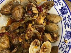 -江城燕子大排档(江汉路步行街店)