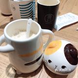 周末出去过小世界 点了羊排/牛排和蔬菜色拉