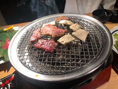 -炼火烤肉店