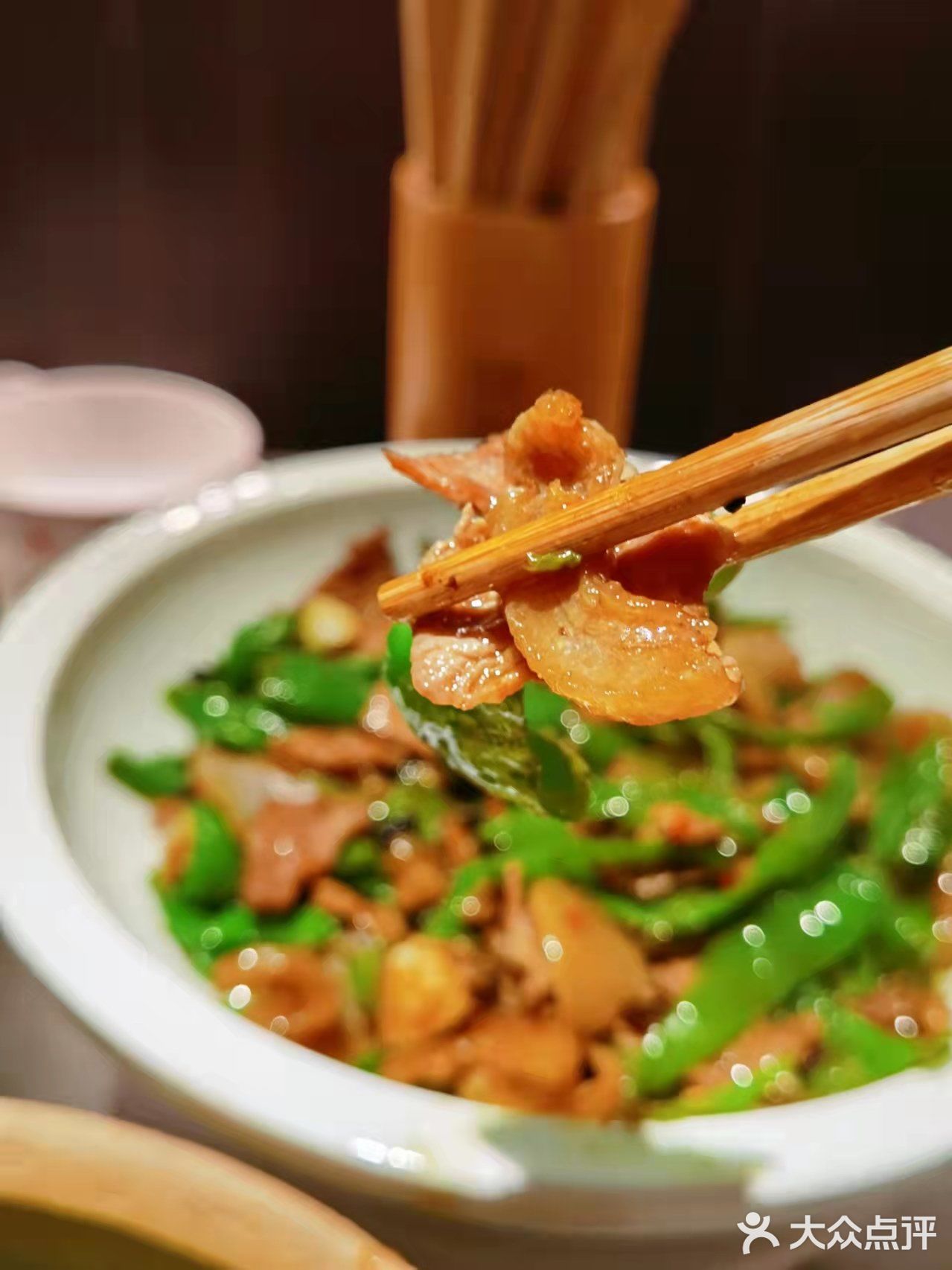 新店开业超火爆  湘菜经典又一村