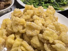 -金卯白肉罩火烧