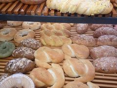 -焙丽拾光(麦凯乐直营店)