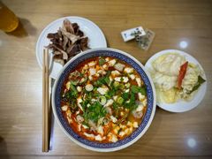 -天发芽·何记葫芦头泡馍·传统小吃(报恩寺街店)